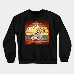 Sloth Funny Graphic Design Retro Relax Sunset Sloths & Flamingo in Sunset Vintage Ocean Crewneck Sweatshirt